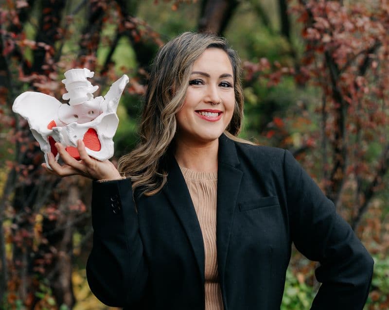 Dr. Vanessa Cornwell-Chiu